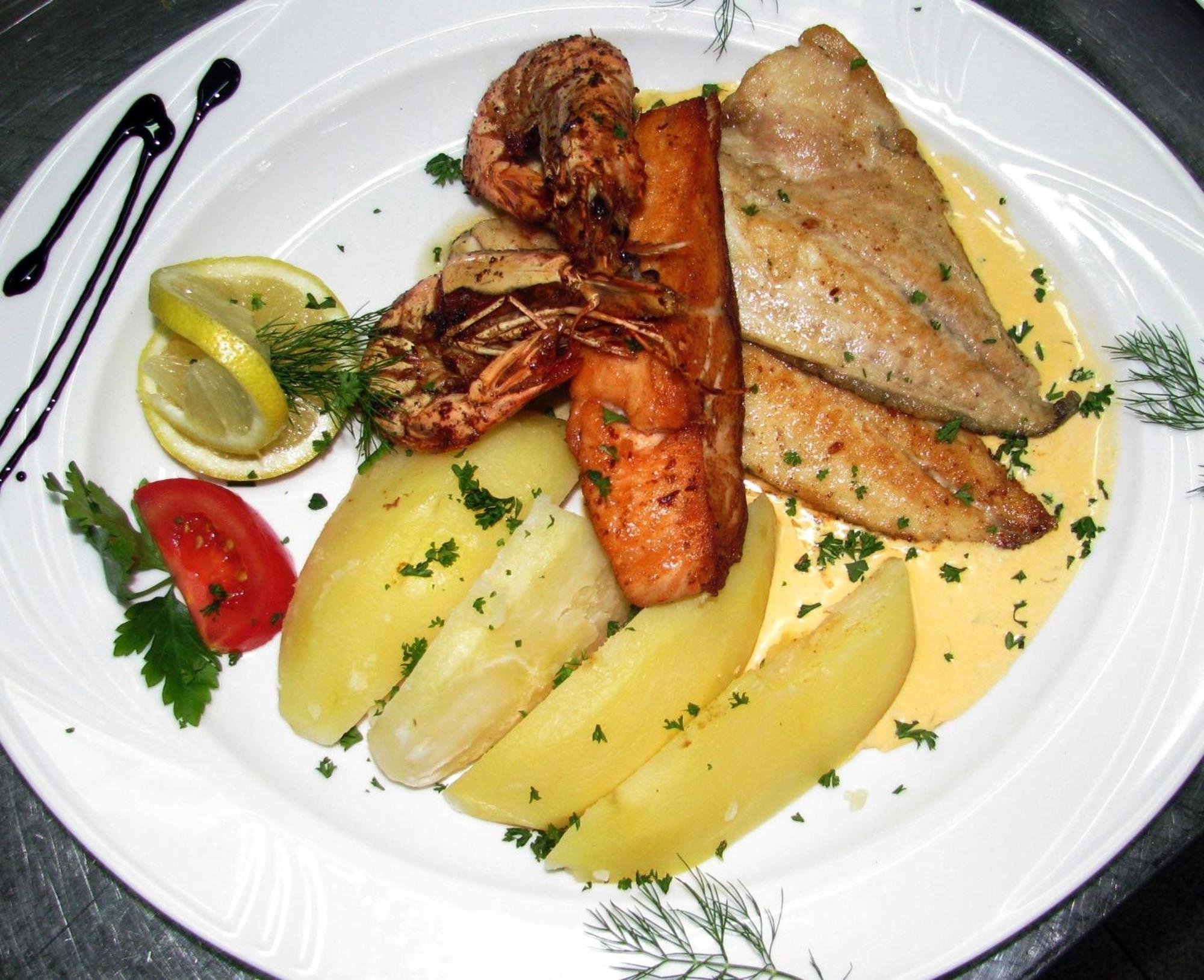 Wellnesshotel & Restaurant Hexenschopf Loffingen Bagian luar foto