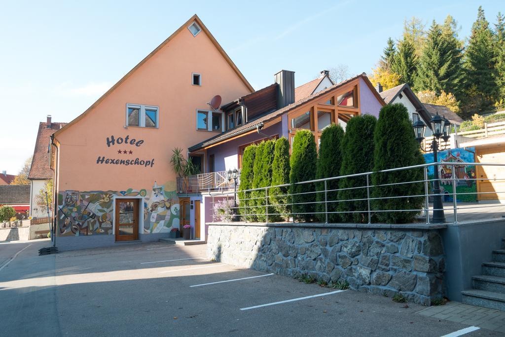 Wellnesshotel & Restaurant Hexenschopf Loffingen Bagian luar foto
